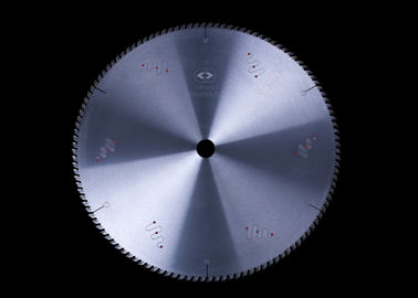 Hoja de sierra circular del corte de aluminio durable de 18 pulgadas con extremidades ultra duras